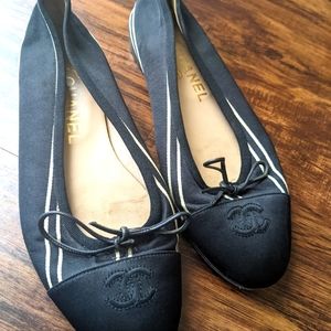 CHANEL Black w/ White stripes Flats